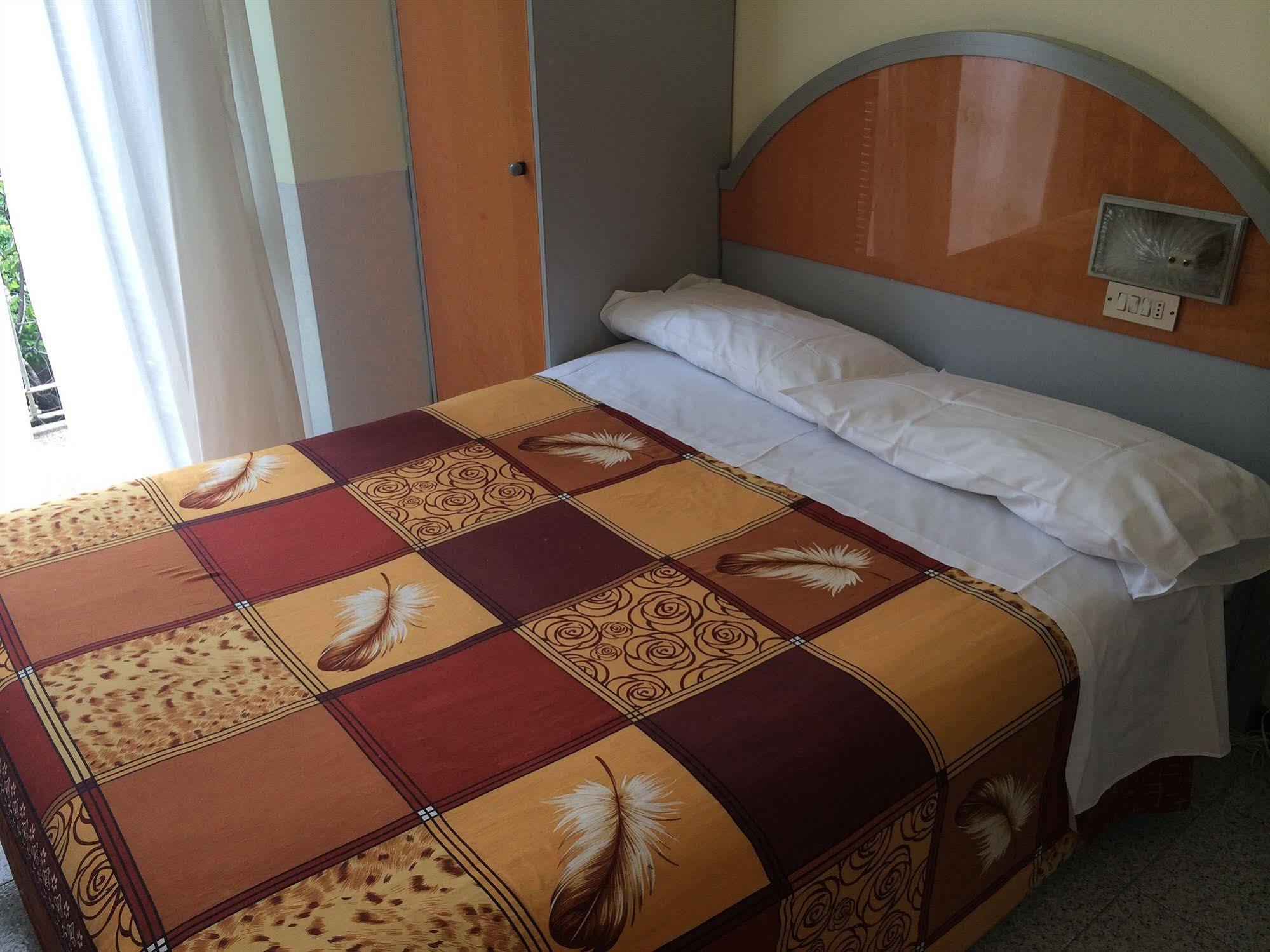 Hotel Mazzini Letojanni Εξωτερικό φωτογραφία